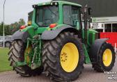 John Deere 6820