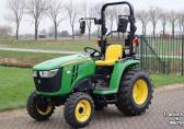 John Deere 3025E