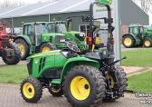 John Deere 3025E