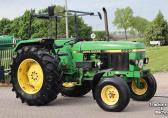 John Deere 2250