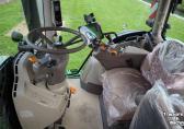 John Deere 6R215