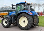 New Holland T7.210