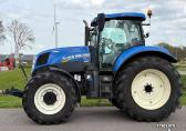New Holland T7.210