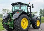 John Deere 6R250