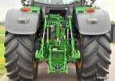 John Deere 6R250