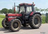 Case-IH 1056 XL