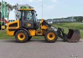 JCB 409