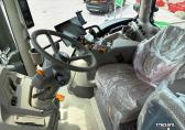 John Deere 6R215