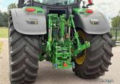 John Deere 6R250